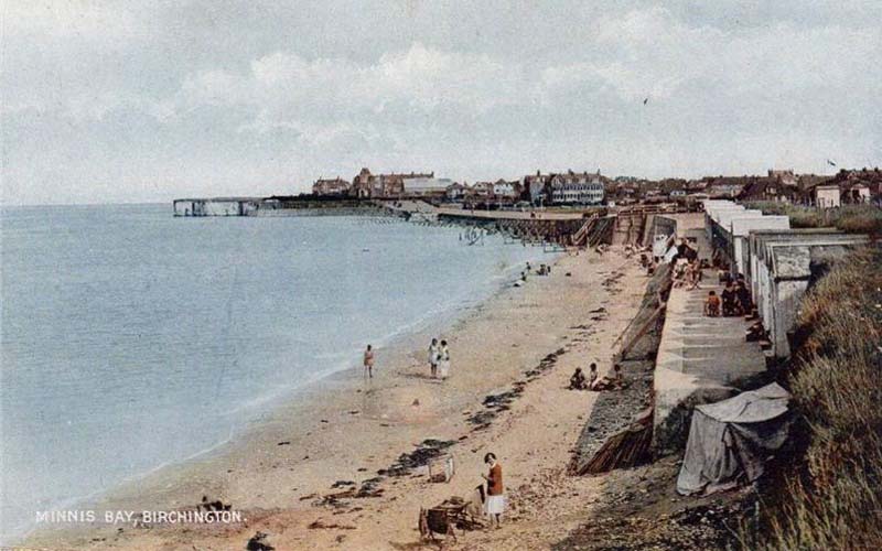 Huts at Western End 1930's